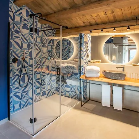 Mochoruralhome Matarrana *